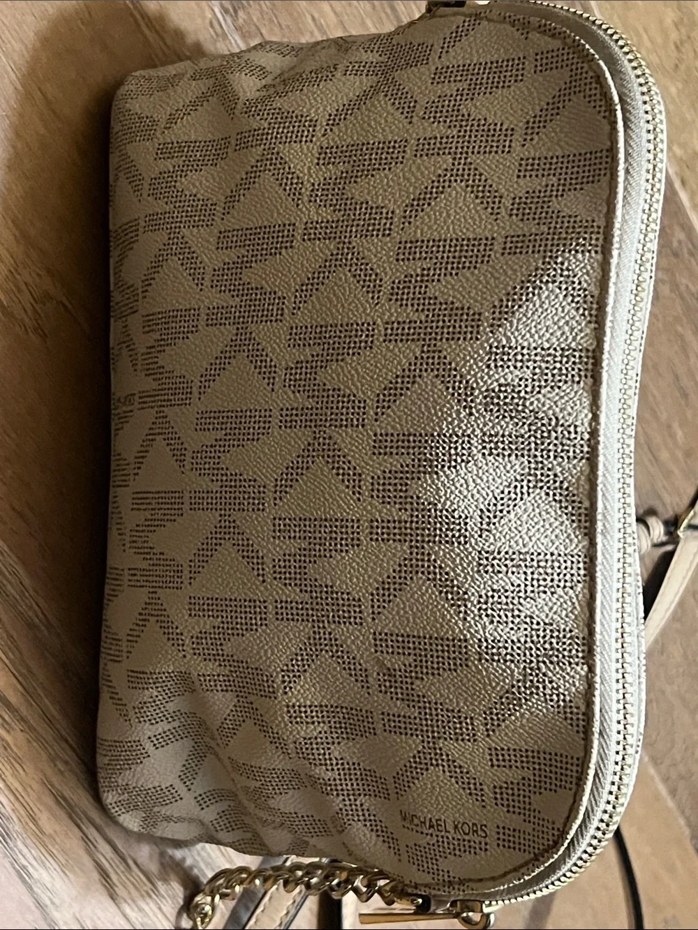 Michael Kors Jet Set Crossbody Bag Beige MK Logo Small Chain Strap